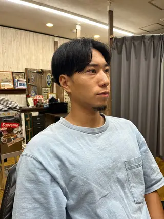 ショート メンズ 飯島 悠輝のヘアスタイル