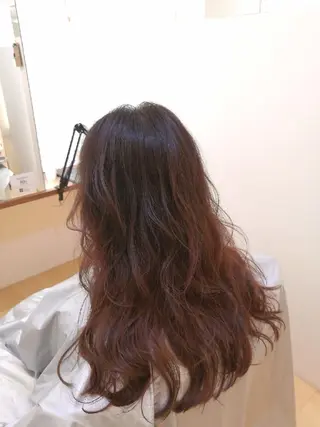 ロング 鈴木 さやかのヘアスタイル