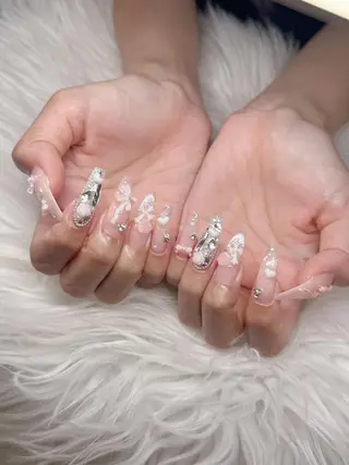 ネイル Lee Nailsのネイルデザイン