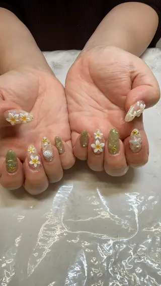 ネイル ✨アン ミユ✨のネイルデザイン
