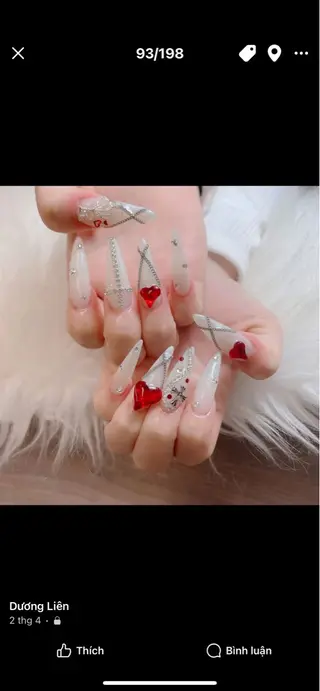 ネイル HIKARIHANA NAILのネイルデザイン