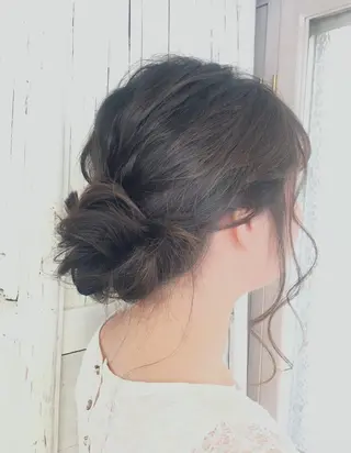 ロング カラー パーマ ヘアアレンジ 推し活専用 【派手髪】飯野ゆかりのヘアスタイル