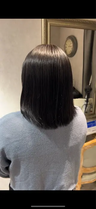 セミロング カラー ブリーチ🐰インナー ♡ハイライト♡綾🐰のヘアスタイル