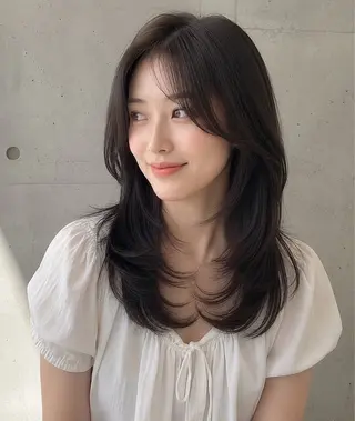 ミディアム カラー パーマ ヘアアレンジ 透明感カラー レイヤー/コウスケのヘアスタイル