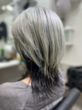 ショート カラー 佐野 智史のヘアスタイル