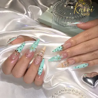 ネイル KAORI YUMIのネイルデザイン