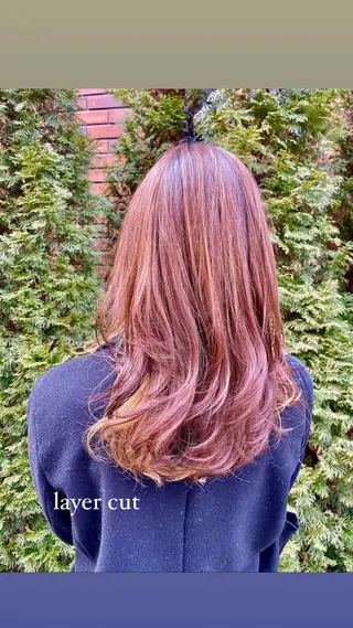 ロング 韓国スタイル Akiraのヘアスタイル