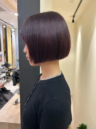 ショート カラー hubhair レイヤー/透明感のヘアスタイル
