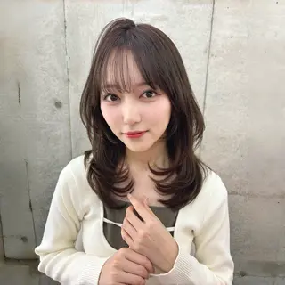 セミロング Hazuki🎀 /韓国ヘア/レイヤーのヘアスタイル