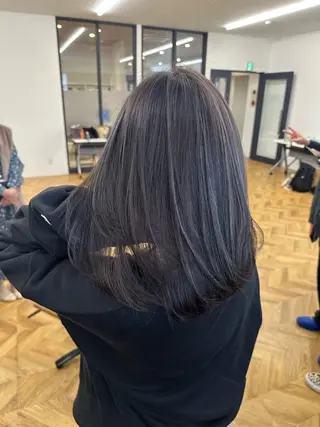 セミロング 🌟リュウヤ🌟髪質 改善🌟のヘアスタイル