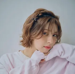 ミディアム 中川 湖稀のヘアスタイル