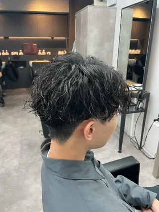 ショート パーマ メンズ 社会人向けパーマ 北千住No.1林和輝のヘアスタイル