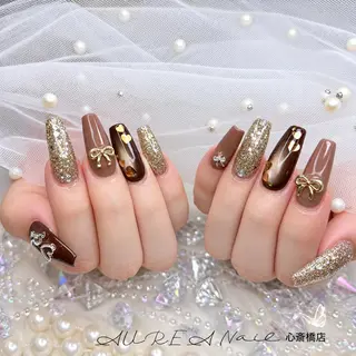 ネイル H-nail ロング/3D/Y2Kのネイルデザイン