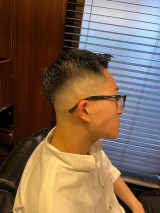 メンズ ヒロ銀座川崎 志田健介のヘアスタイル