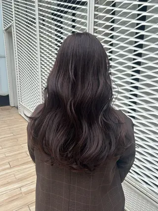 ロング カラー ヘアアレンジ yuka .のヘアスタイル