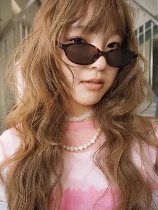 ロング カラー オリーブカラー/ レイヤー/ ローレンのヘアスタイル