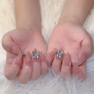 ネイル Tinaネイル 難波のネイルデザイン
