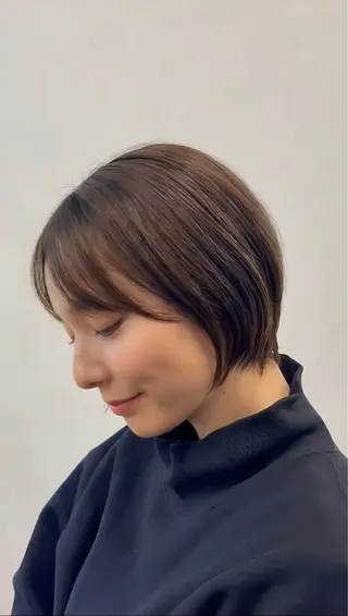 ショート カラー 髪質改善、癖毛直し 縮毛矯正が得意のヘアスタイル