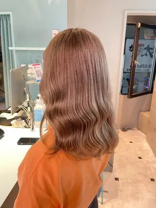 セミロング カラー 🎨透明感モテカラー DAIKI🎨のヘアスタイル