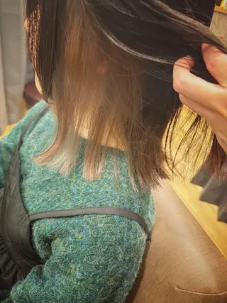 ミディアム カラー reeed konnoのヘアスタイル