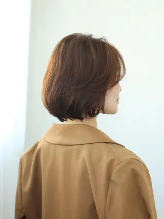 カラー 山崎 彩音のヘアスタイル