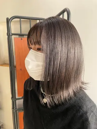 ミディアム カラー タケウチ サトミのヘアスタイル