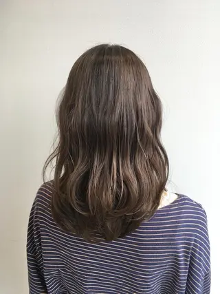 セミロング カラー yoshi ☆のヘアスタイル