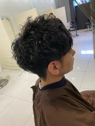 パーマ メンズ 【育休中】EARTH 荒井店HARUNAのヘアスタイル
