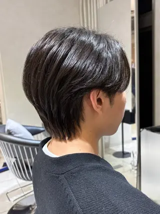 ショート メンズ 🤍艶髪 × 透明感カラー│フウカのヘアスタイル