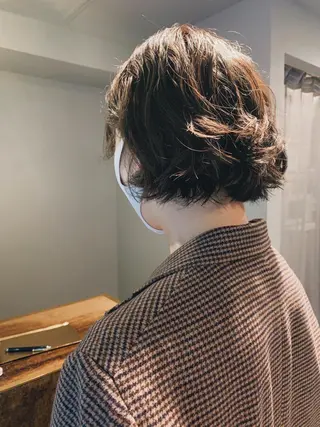 ミディアム カラー パーマ ボブパーマコテ巻き風 パーマNo1深江秀平のヘアスタイル