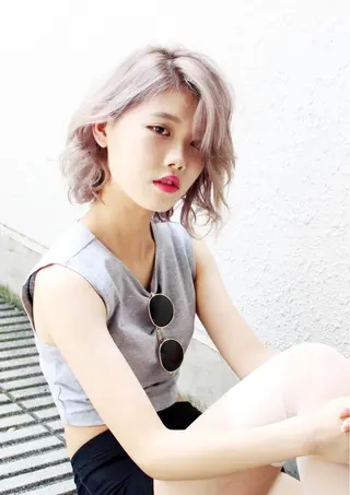 ミディアム 桑名 淳のヘアスタイル