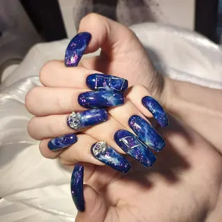 ネイル RUNWAY 　　のネイルデザイン