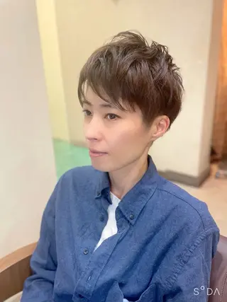 ショート カラー/フリーランス 鈴木 亜紀子のヘアスタイル