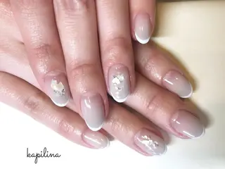 ミディアム kapilina salonの眉毛・アイブロウイメージ