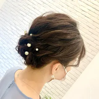 ミディアム ヘアアレンジ ミドウチ アヤカのヘアスタイル