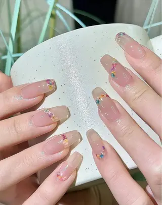 ネイル 🎀M nails✨ ビューティーのネイルデザイン