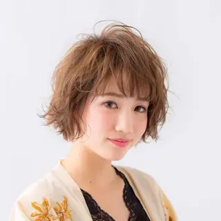 ショート カラー パーマ 宮本 聖希のヘアスタイル