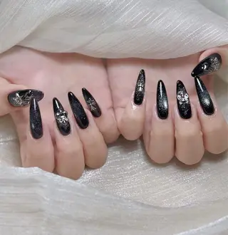 ネイル Nichi Nailsのネイルデザイン