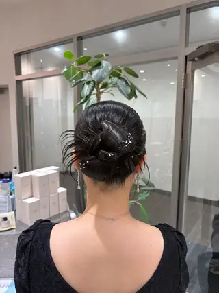 ヘアアレンジ ブリーチなしWカラー /透明感/オリーブのヘアスタイル