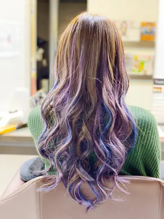 セミロング カラコレ難波 sakamotoのヘアスタイル