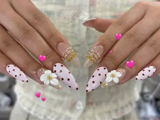 ネイル yuria 🎀海外ネイル🌺のネイルデザイン