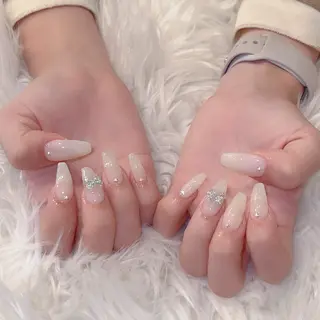 ネイル Tinaネイル 難波のネイルデザイン