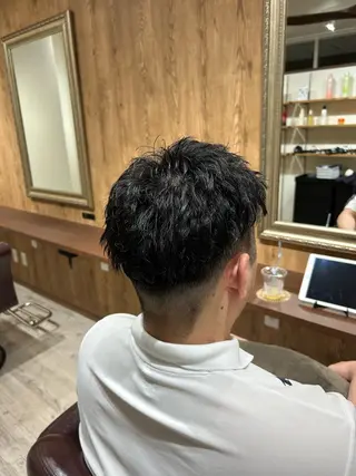 パーマ メンズ 鈴木 悠孝のヘアスタイル