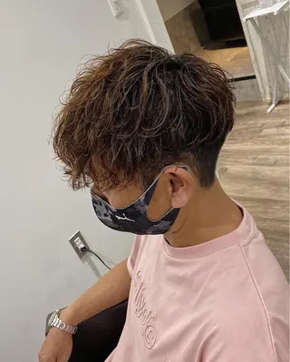 ショート パーマ メンズ 原田 涼矢のヘアスタイル