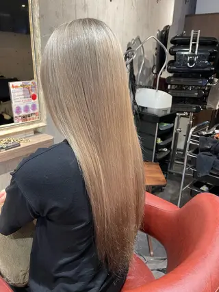 ロング カラー 縮毛髪質改善カケル 透明感カラー✨のヘアスタイル