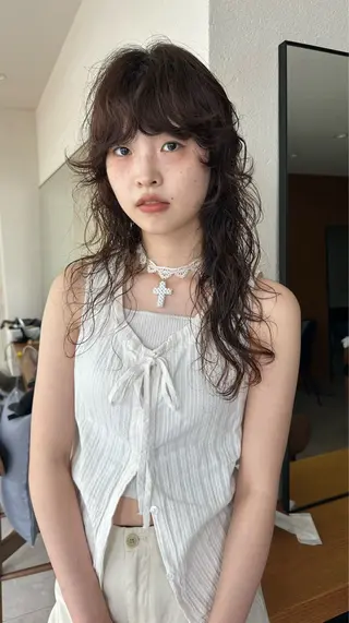 ロング パーマ シロマ ライカのヘアスタイル