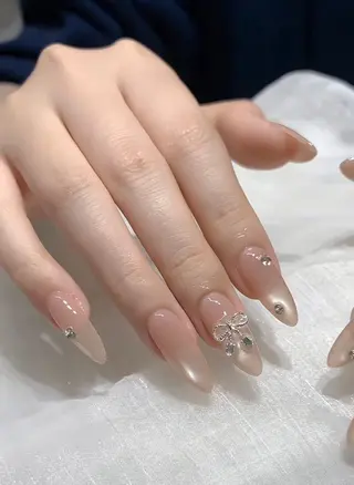 ネイル Minette nailHuongのネイルデザイン
