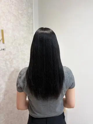 ミディアム SHION🍒ྀི/ ヘアメ/ピンクカラーのヘアスタイル