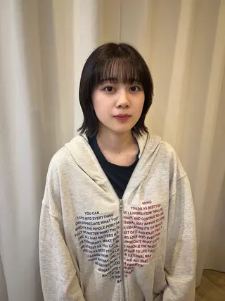 ショート 西山 幸奈のヘアスタイル
