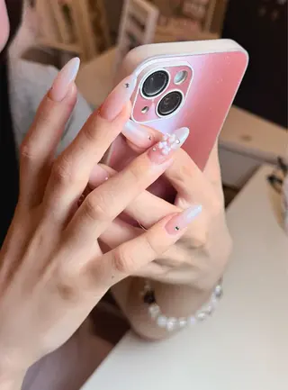 セミロング ゆうな ageha伊勢崎のネイルデザイン